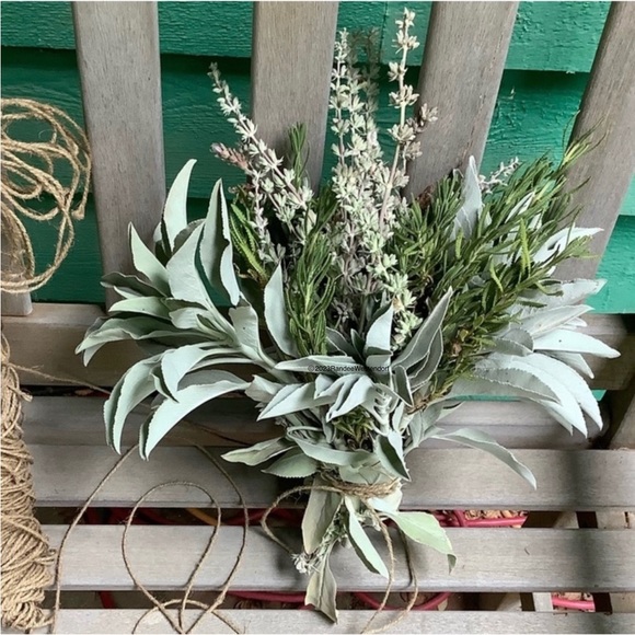 White Sage Stick Organic Dried Floral Hand Crafted Home Decor 8” Sachet New - Picture 10 of 17